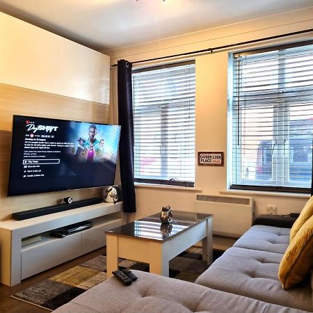 Ferienwohnung The Belmont, Old Town Swindon Exterior foto
