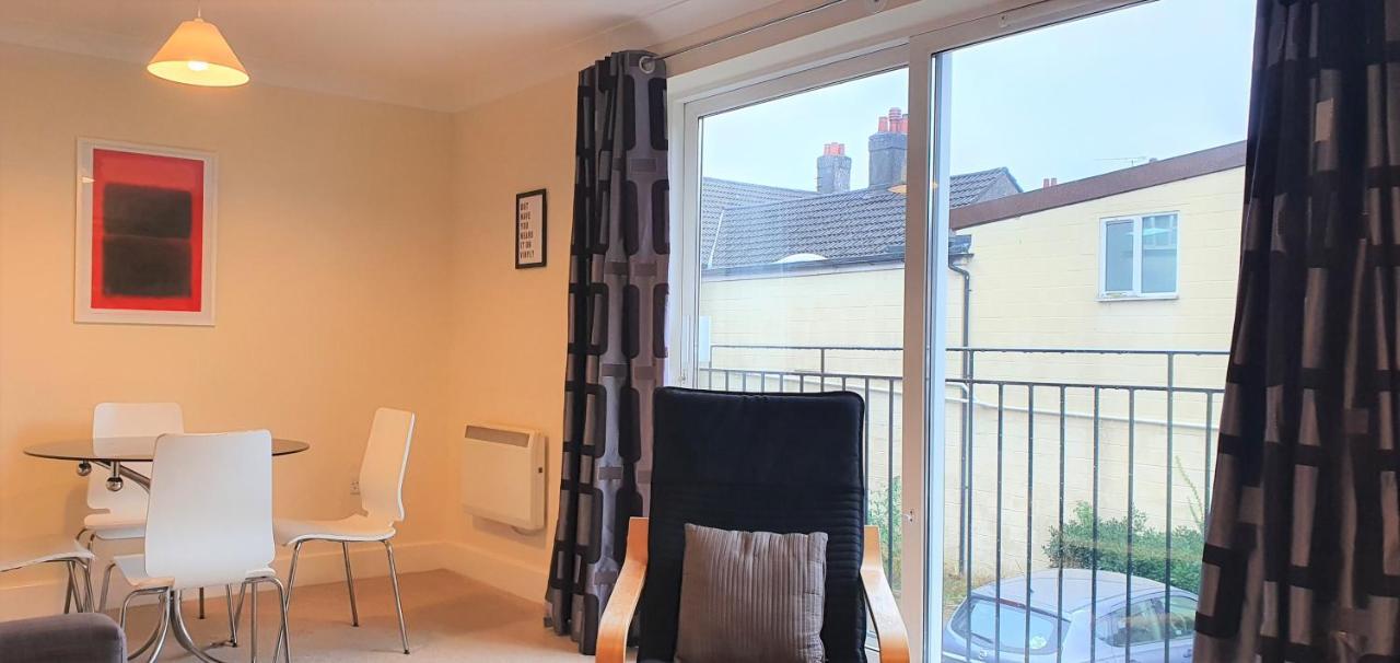 Ferienwohnung The Belmont, Old Town Swindon Exterior foto